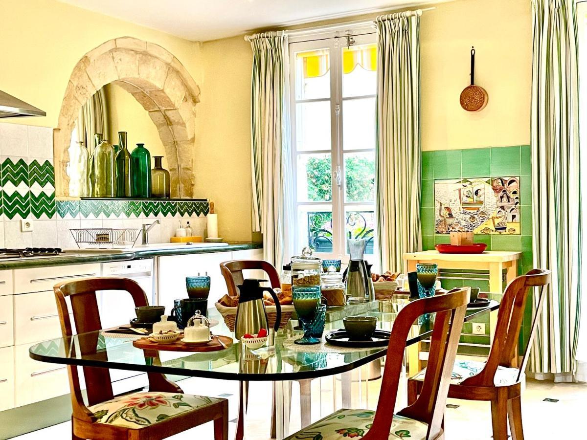 Le Logis Plantagenet Bed & Breakfast Bergerac Exterior photo